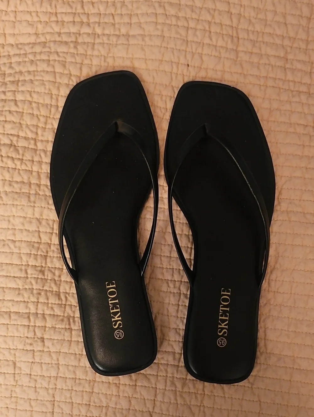 Black Square-Toe Flip Flop Sandals